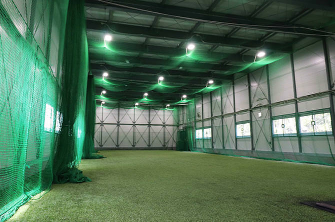 野球屋内練習場